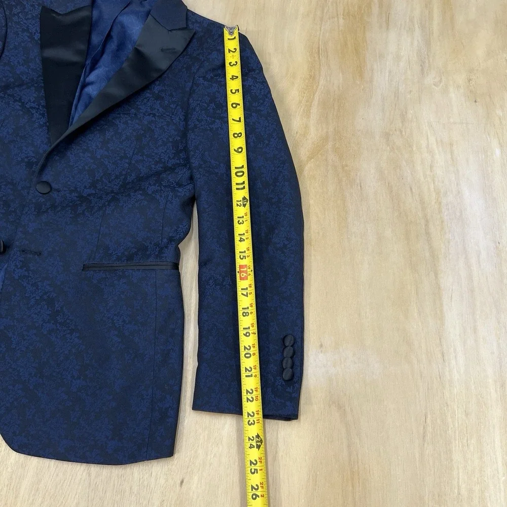 Egara Dinner Jacket Tuxedo Mens 36S Short Slim Fit Polyester Rayon‎ Navy/Black